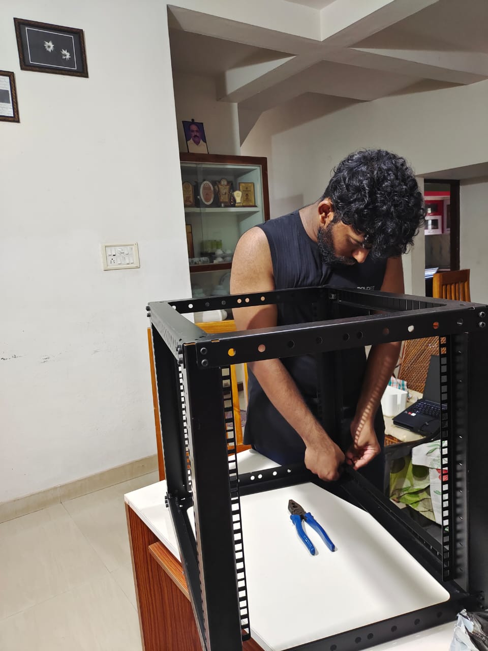 Assembling the rack frame